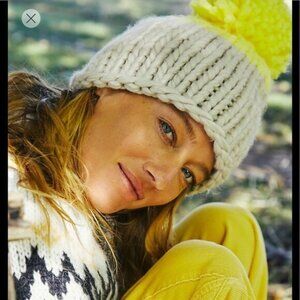 Free People Winter Beanie Hat Cozy Up Color Block Pom Pom Gray Yellow OS NEW